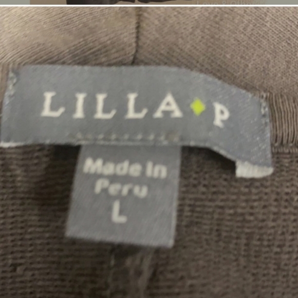 Lilla P. Women’s open front gray cardigan. - Picture 3 of 4